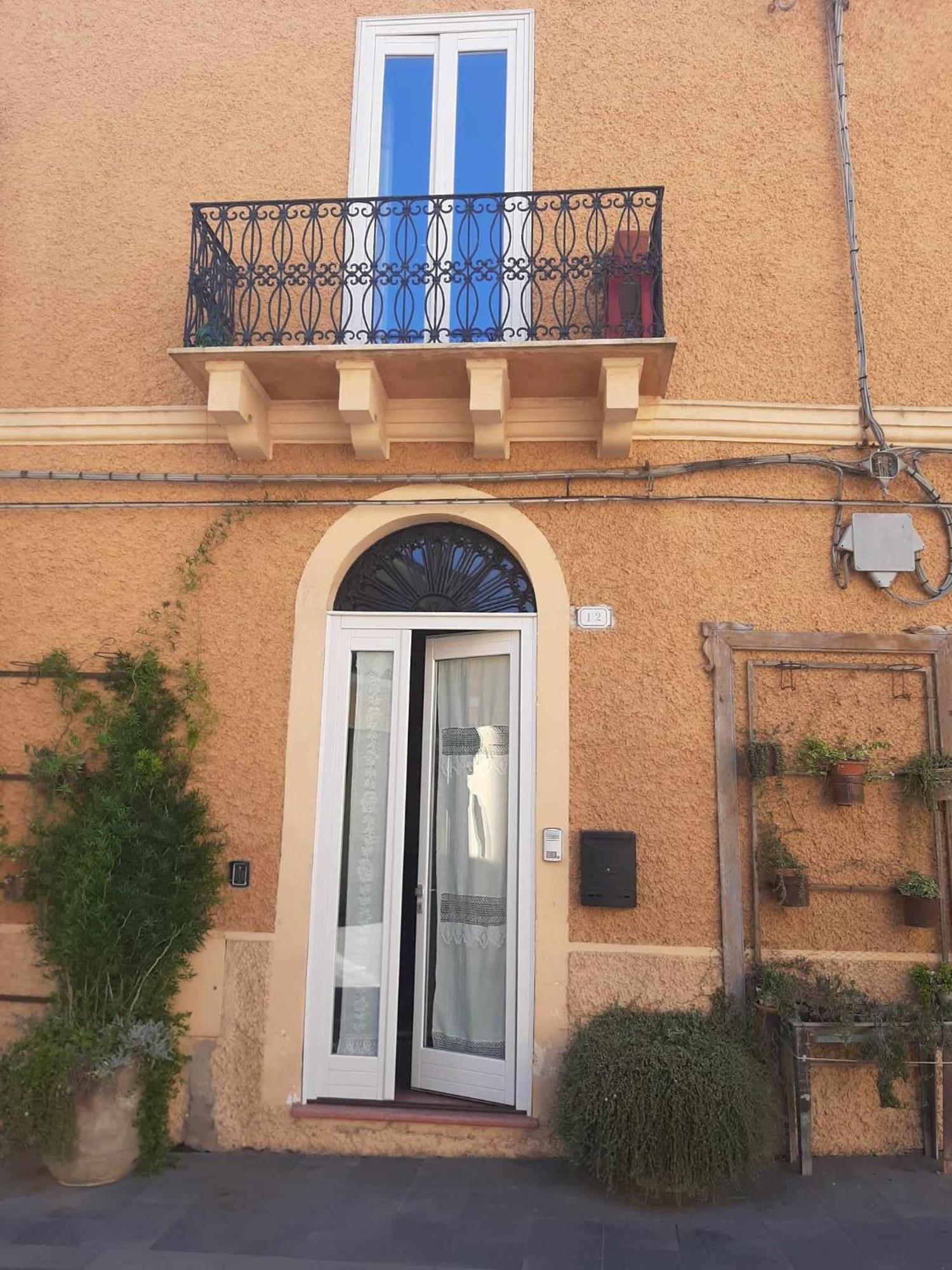 B&B Il Giardino Del Barone Pozzomaggiore Eksteriør bilde